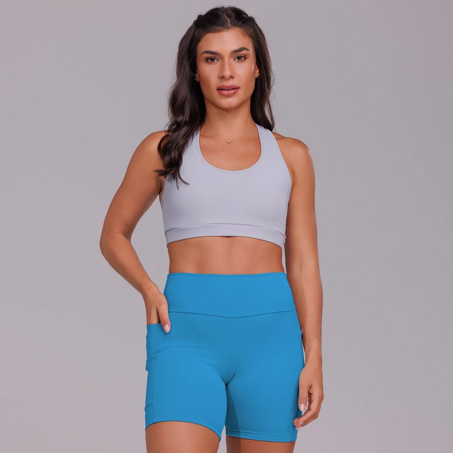 Bermudas con bolsillos laterales.