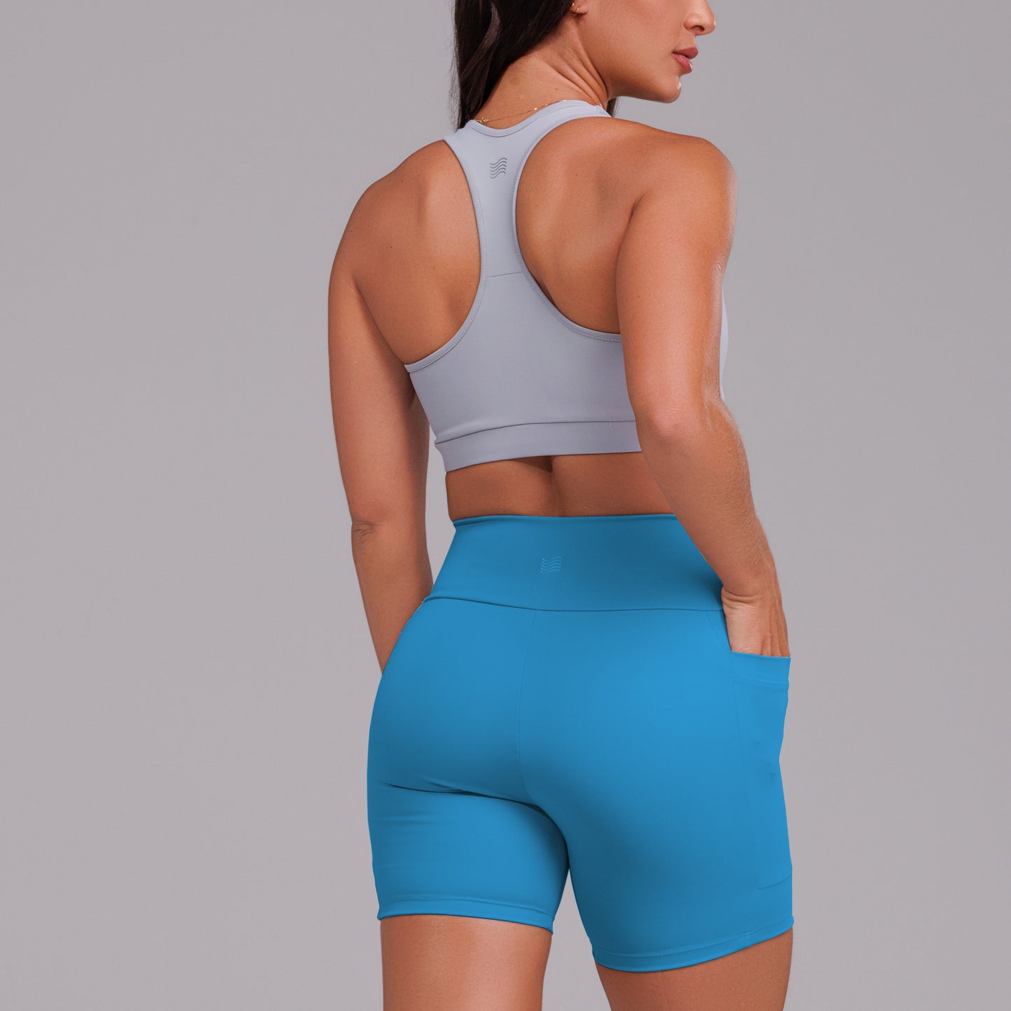 Bermudas con bolsillos laterales.