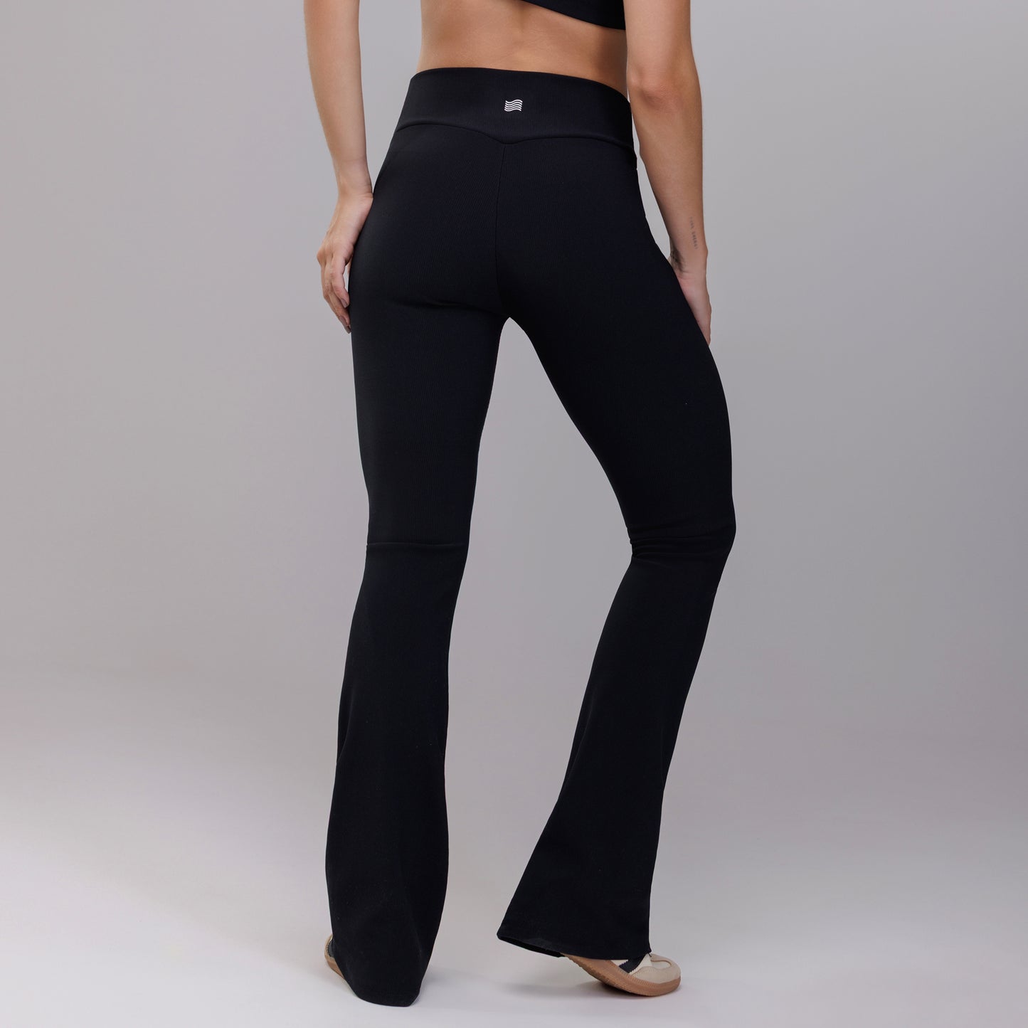 Calça Flare Trust
