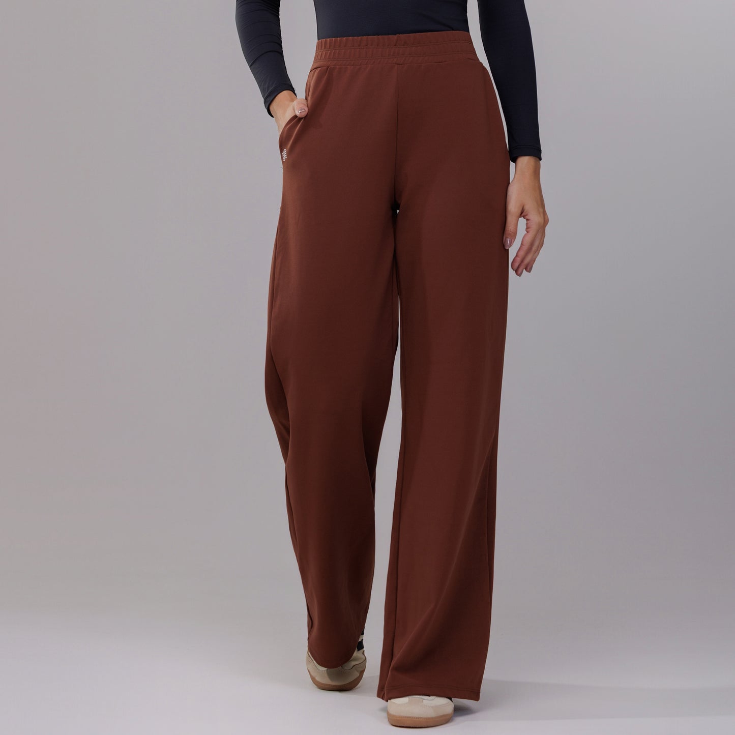 Dry Wide-Leg Pants